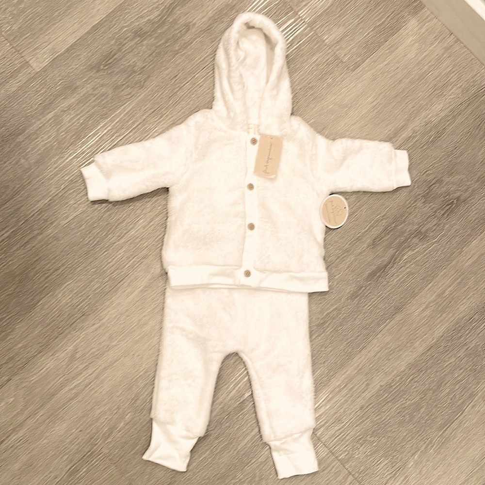 3-6 month outfit!